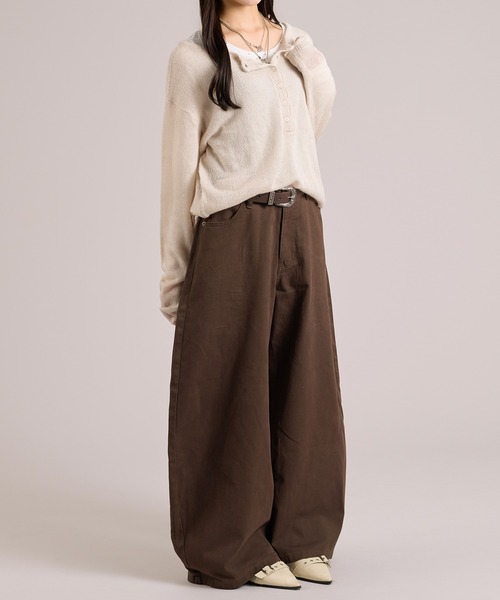 apres jour mignon(アプレジュールミニョン)の「ヘンリーシアーニット(ニット/セーター・レディース・ピンク/ネイビー/グレイッシュベージュ・フリー/LARGE)」の10枚目の写真