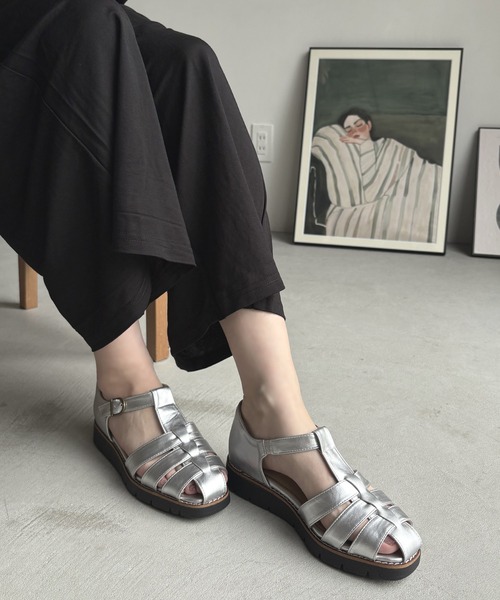 LUGG NAGG(ラグナグ)の「【maschietta】【スポっと】グルカサンダル【3E】【リラックス】(サンダル・レディース・シルバー/ブラック/ホワイト・L/S/LL/M)」の3枚目の写真