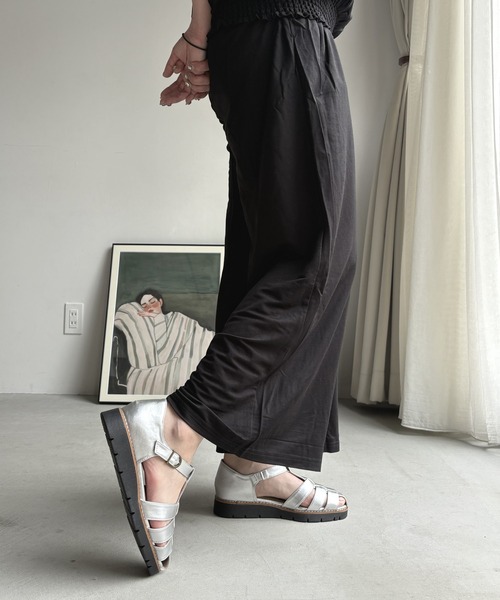 LUGG NAGG(ラグナグ)の「【maschietta】【スポっと】グルカサンダル【3E】【リラックス】(サンダル・レディース・シルバー/ブラック/ホワイト・L/S/LL/M)」の8枚目の写真