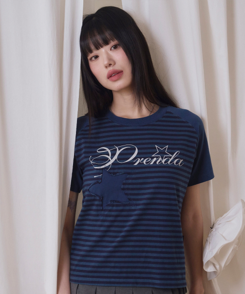 PRENDA(プレンダ)の「STRIPE STAR LOGO RAGLAN CREWNECK TEE DEEP BLUE(Tシャツ/カットソー・レディース・その他・F)」の2枚目の写真