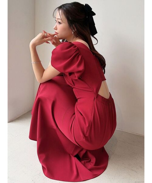 RESEXXY(リゼクシー)の「バブルスリーブマーメイドワンピース(ワンピース・レディース・レッド/ホワイト/ブラック・MEDIUM/SMALL)」の8枚目の写真