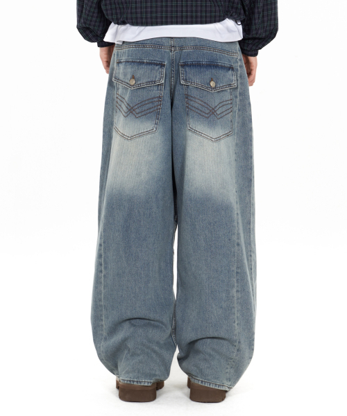 IDWS(アイドンワナセル)の「Bomin Curved Denim Pants Indigo(デニムパンツ・レディース・その他・1/2/0)」の8枚目の写真