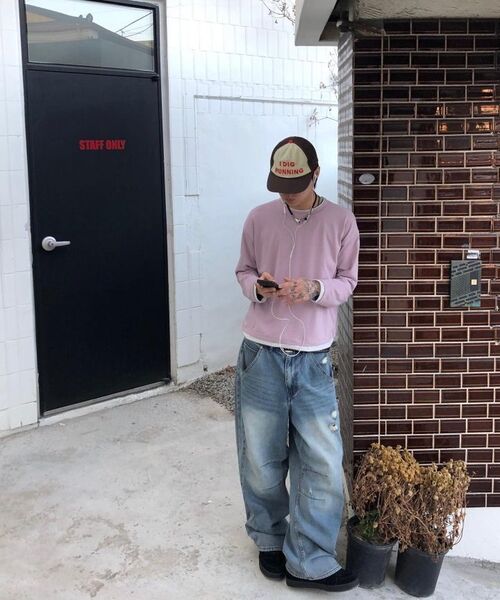 IDWS(アイドンワナセル)の「Bomin Curved Denim Pants Indigo(デニムパンツ・レディース・その他・1/2/0)」の4枚目の写真
