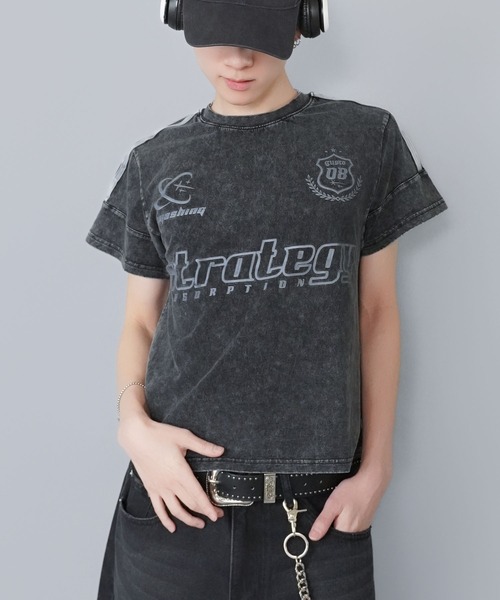 SPINNS（スピンズ）の「短丈ピグメント加工半袖Tシャツ/ゲームシャツロゴ（Tシャツ/カットソー・メンズ・ブラック系その他/グレー系その他/ブラウン系その他・ONESIZE）」の21枚目の写真