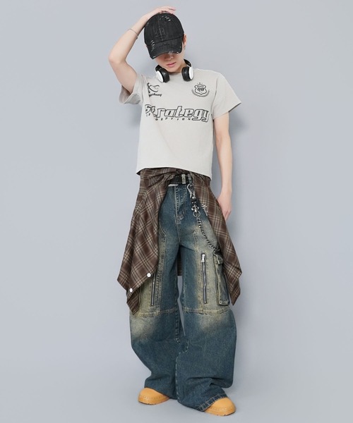 SPINNS（スピンズ）の「短丈ピグメント加工半袖Tシャツ/ゲームシャツロゴ（Tシャツ/カットソー・メンズ・ブラック系その他/グレー系その他/ブラウン系その他・ONESIZE）」の17枚目の写真