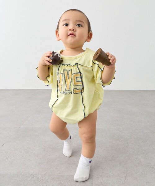 CIAOPANIC TYPY（チャオパニックティピー）の「【KIDS】メロウ切替ロゴ半袖ロンパース（ロンパース・キッズ・イエロー/チャコールグレー・80）」の16枚目の写真
