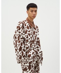 DISCOVERED（ディスカバード）の「COW PRINT COVERALL（カバーオール）」