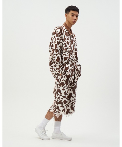 DISCOVERED（ディスカバード）の「COW PRINT COVERALL（カバーオール・メンズ・ブラウン/ブラック・SMALL/LARGE）」の13枚目の写真
