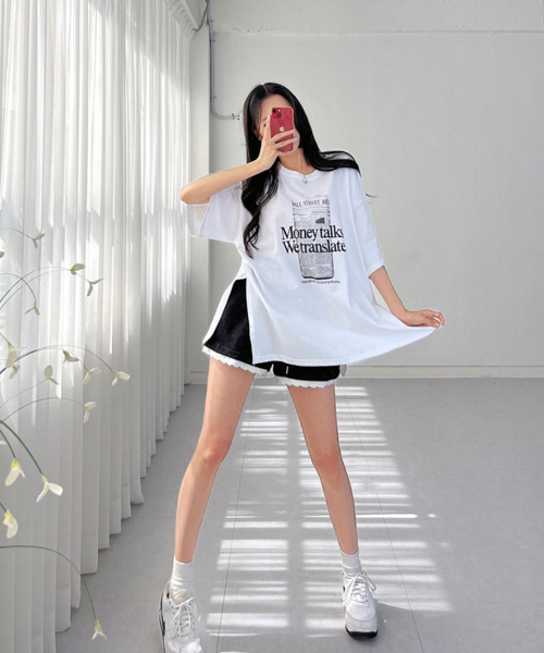 VIVID LADY(ビビッドレディー)の「フロント英字プリント チュニック 半袖Tシャツ(Tシャツ/カットソー・レディース・ブラック/アイボリー・FREE)」の17枚目の写真