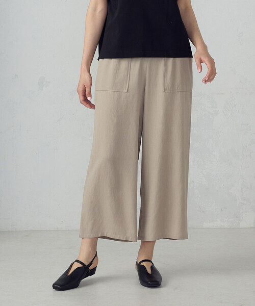 COMME CA MODELS(コムサモデルズ)の「レーヨンポリエステル麻調スラブ ワークワイドパンツ(その他パンツ・レディース・ブラック/カーキ/ネイビー/ベージュ・X-SMALL/SMALL/MEDIUM/LARGE/X-LARGE)」の1枚目の写真