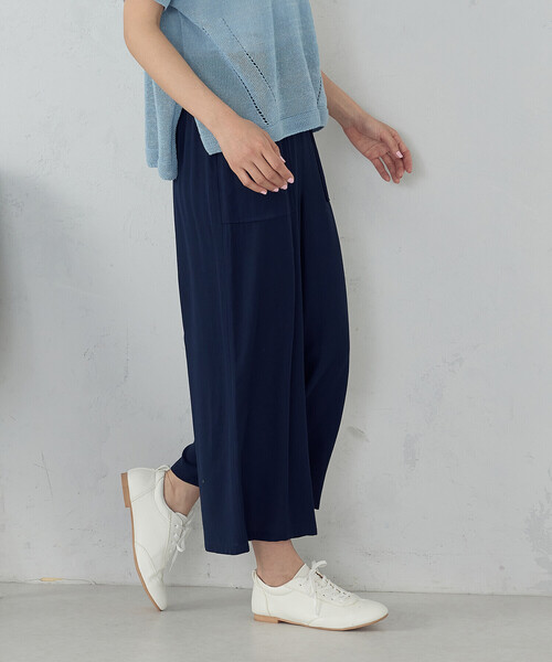COMME CA MODELS(コムサモデルズ)の「レーヨンポリエステル麻調スラブ ワークワイドパンツ(その他パンツ・レディース・ブラック/カーキ/ネイビー/ベージュ・X-SMALL/SMALL/MEDIUM/LARGE/X-LARGE)」の22枚目の写真