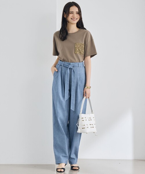 自由区(ジユウク)の「スパングルポケットTシャツ(Tシャツ/カットソー・レディース・アイボリー系/ブラック系/ブラウン系・32)」の6枚目の写真