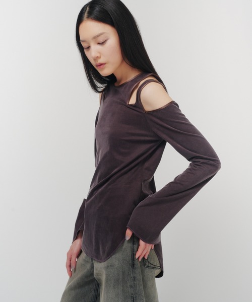 THINGS THAT MATTER（シングス ザット マター）の「FIBRIL SATIN JERSEY NOTCH DESIGN TOPS / フィブリル サテン ジャージー ノッチ デザイン トップス（Tシャツ/カットソー・レディース・グレイッシュベージュ/オレンジ/ブラウン/ブラック・FREE）」の15枚目の写真