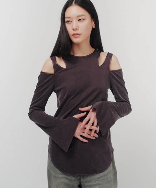 THINGS THAT MATTER（シングス ザット マター）の「FIBRIL SATIN JERSEY NOTCH DESIGN TOPS / フィブリル サテン ジャージー ノッチ デザイン トップス（Tシャツ/カットソー・レディース・グレイッシュベージュ/オレンジ/ブラウン/ブラック・FREE）」の13枚目の写真