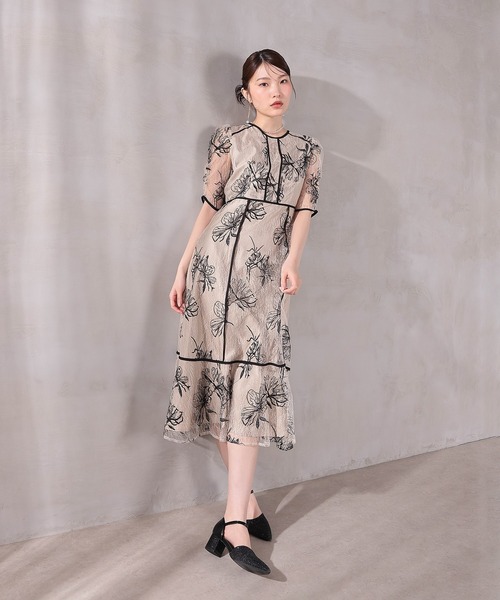 Kana（カナ）の「花柄レースパイピングAラインワンピースドレス パーティー ドレス 結婚式 お呼ばれ オケージョン（ドレス・レディース・ブルー系その他/ブラック/グレー系その他・M）」の19枚目の写真