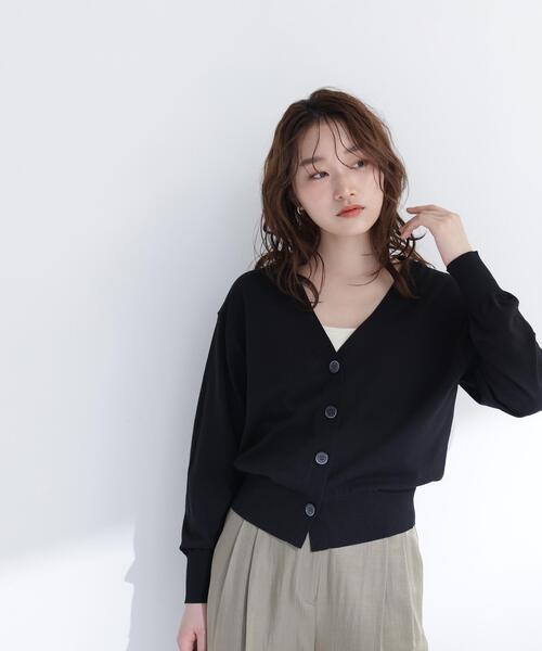 NATURAL BEAUTY BASIC（ナチュラルビューティーベーシック）の「【ちょうど、いい服】毎日頼れる！右腕カーデ（カーディガン/ボレロ・レディース・レッド/オフホワイト/ブルー/ブラック・FREE）」の10枚目の写真