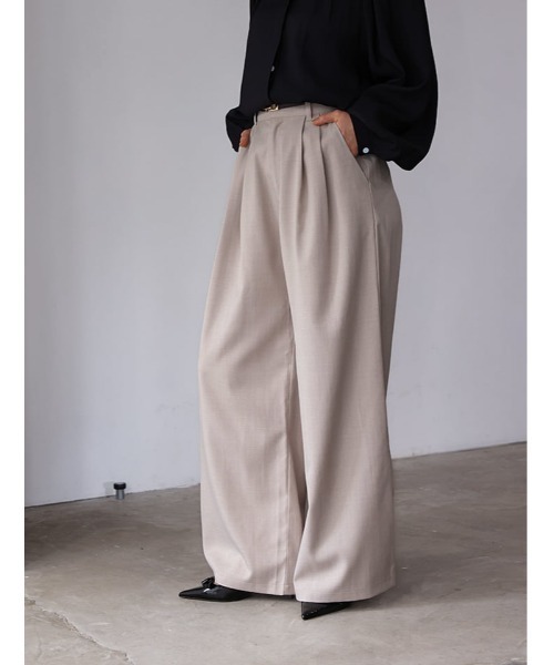 fifth（フィフス）の「タックワイドパンツ（その他パンツ・レディース・ブラック/グレイッシュベージュ・M/XS）」の5枚目の写真