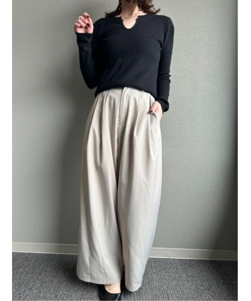 fifth（フィフス）の「タックワイドパンツ（その他パンツ・レディース・ブラック/グレイッシュベージュ・M/XS）」の15枚目の写真