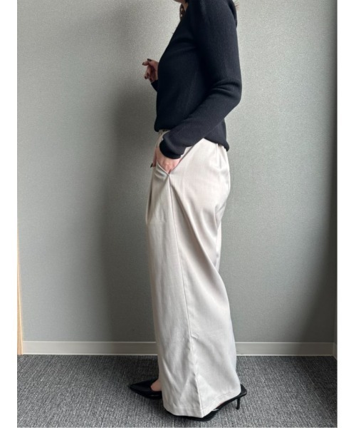 fifth（フィフス）の「タックワイドパンツ（その他パンツ・レディース・ブラック/グレイッシュベージュ・M/XS）」の16枚目の写真
