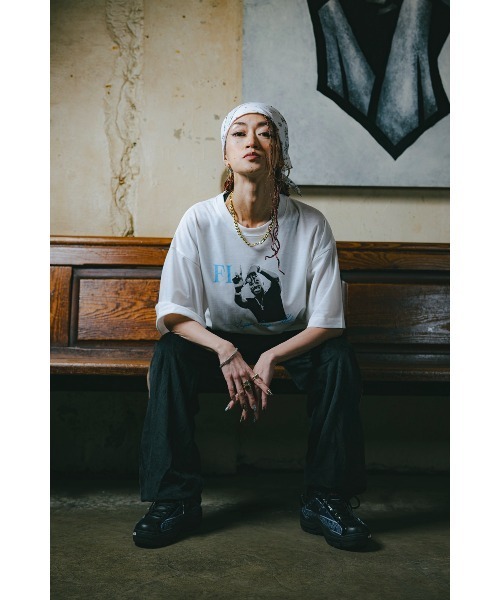 FILA(フィラ)の「S/S PHOTO TEE02 / FILA×2PACフォトTシャツ(Tシャツ/カットソー・メンズ・ホワイト/ブラック・XL/L/M/S)」の1枚目の写真