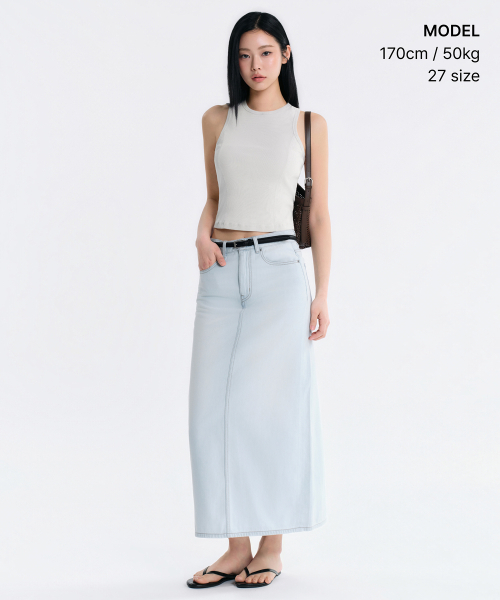 MUSINSA STANDARD WOMAN（ムシンサスタンダードウーマン）の「ウィメンズライトウェイトデニムマキシスカート[ペイルブルー]（スカート・レディース・その他・SMALL/MEDIUM/LARGE/X-SMALL）」の2枚目の写真