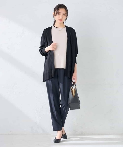 a.v.v（アーヴェヴェ）の「【UVカット/接触冷感】さらさらタッチトッパーカーディガン（カーディガン/ボレロ・レディース・グレー系その他/ブラック/ホワイト/ネイビー/クリーム・36/38/40）」の18枚目の写真