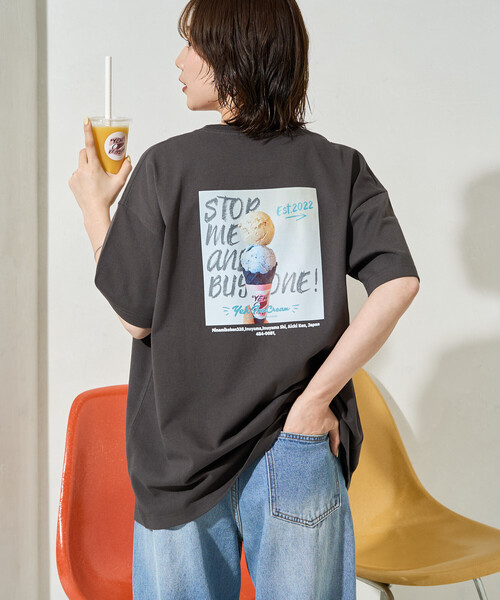 FREAK'S STORE（フリークスストア）の「限定展開　別注 YEH! Photo バック プリント 半袖 Tシャツ（Tシャツ/カットソー・レディース・ライトグレー/オフホワイト/ブラック・ﾌﾘ-）」の6枚目の写真