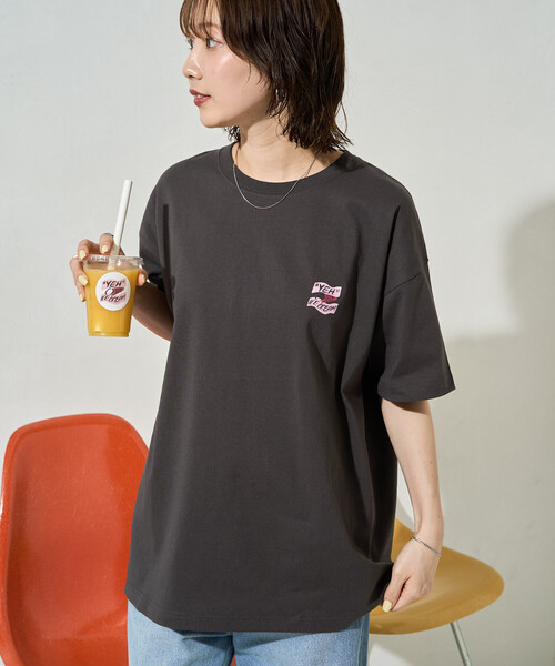FREAK'S STORE（フリークスストア）の「限定展開　別注 YEH! Photo バック プリント 半袖 Tシャツ（Tシャツ/カットソー・レディース・ライトグレー/オフホワイト/ブラック・ﾌﾘ-）」の9枚目の写真