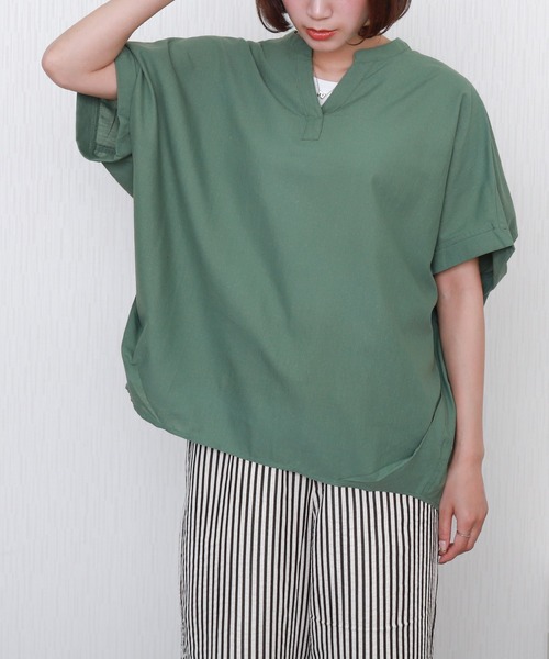 libelle more(リベル モア)の「【吸水速乾/UVケア/抗菌防臭】リネンドルマンシャツ バンドカラー(シャツ/ブラウス・レディース・ラベンダー/ベージュ/ネイビー/セージグリーン/レモンイエロー/オフホワイト/サックスブルー・M/L)」の19枚目の写真