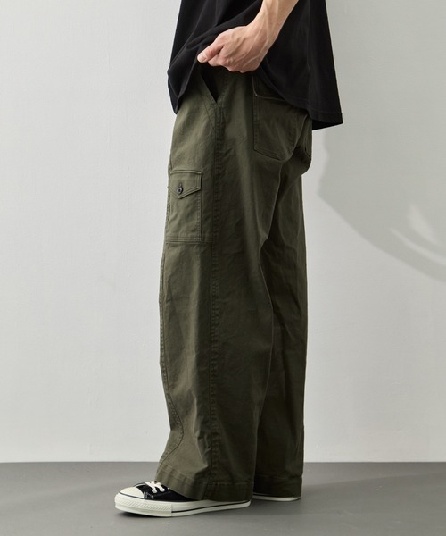 PUBLIC TOKYO(パブリックトウキョウ)の「【PUBLIC TOKYO 】コットンサージベイカーパンツ(カーゴパンツ・メンズ・ネイビー/カーキ・2/1)」の5枚目の写真