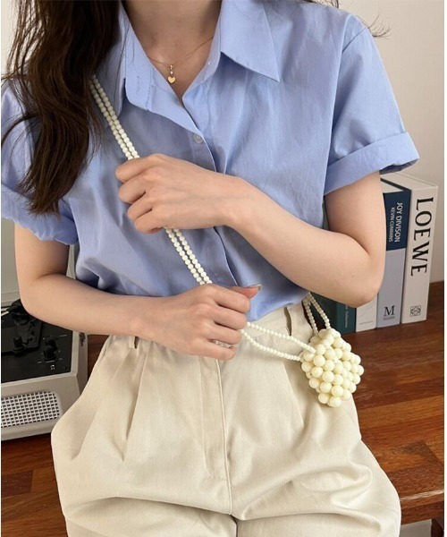 mielu（ミエル）の「シンプル半袖シャツ（シャツ/ブラウス・レディース・ブルー/グリーン/ホワイト・LARGE/MEDIUM）」の13枚目の写真