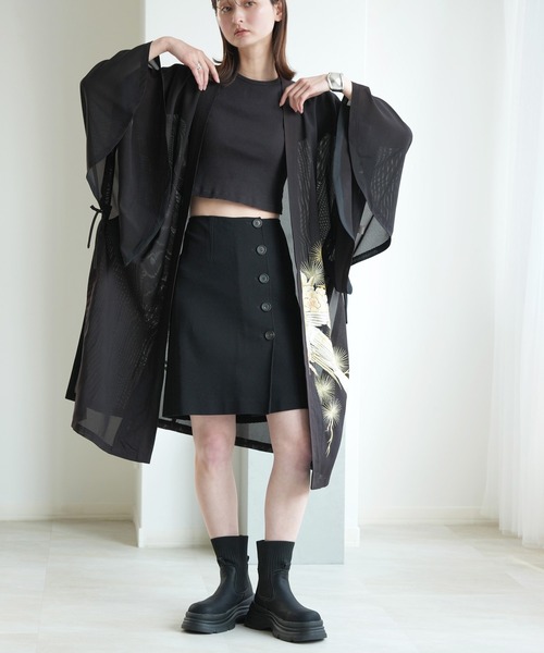 utatane(ウタタネ)の「着物リメイク maison utatane アウター 夜を纏う金糸(その他アウター・レディース・ブラック・FREE)」の8枚目の写真