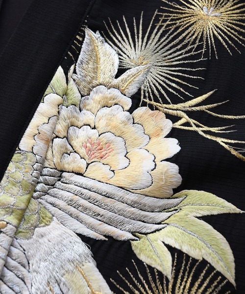 utatane(ウタタネ)の「着物リメイク maison utatane アウター 夜を纏う金糸(その他アウター・レディース・ブラック・FREE)」の17枚目の写真