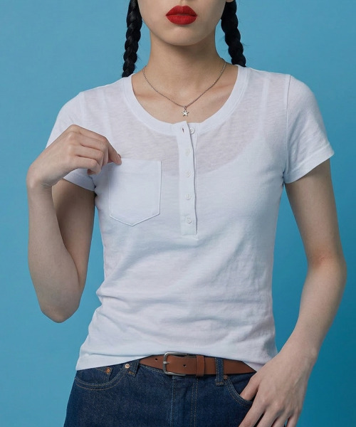 VIVID LADY（ビビッドレディー）の「ヘンリーネックポケットTシャツ（Tシャツ/カットソー・レディース・ネイビー/グレー/ホワイト・FREE）」の5枚目の写真