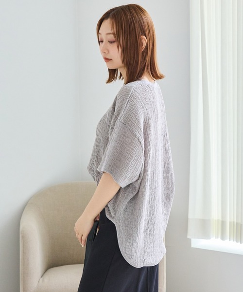 LAVEANGE(ラビアンジェ)の「楊柳ラウンドヘムカットプルオーバー(Tシャツ/カットソー・レディース・ブラック/グレー/オフホワイト・LL/M/5L/4L/3L)」の13枚目の写真
