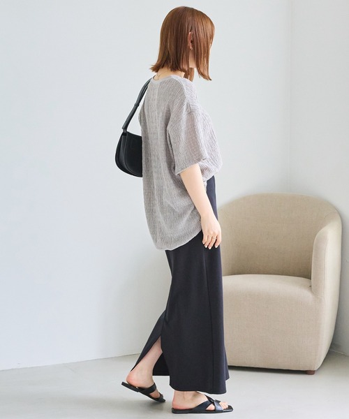 LAVEANGE(ラビアンジェ)の「楊柳ラウンドヘムカットプルオーバー(Tシャツ/カットソー・レディース・ブラック/グレー/オフホワイト・LL/M/5L/4L/3L)」の19枚目の写真