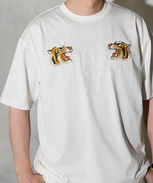 TAION(タイオン)の「TAION / タイオン TIGER EMB SS TEE <JAPAN SPECIAL> (TS01JS-PR01A)(Tシャツ/カットソー・メンズ・ブラック/ホワイト・MEDIUM/LARGE/X-LARGE)」の1枚目の写真
