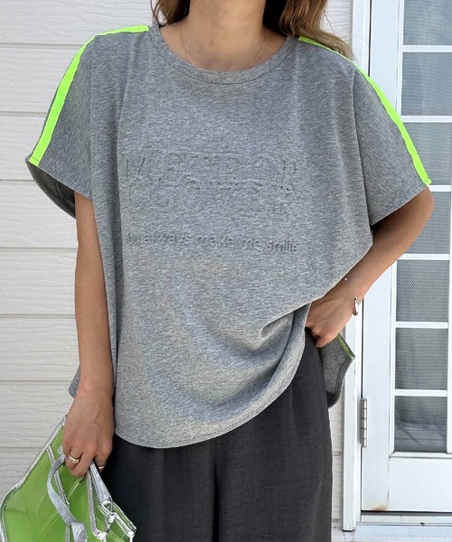 Q(キュー)の「エンボスロゴプルオーバージャージ(Tシャツ/カットソー・レディース・グレー/ライム/ブラック/オフホワイト・MEDIUM)」の12枚目の写真