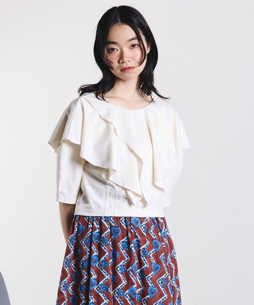 ROSE BUD(ローズバッド)の「mici/RAFFLE LACE UP TOP(Tシャツ/カットソー・レディース・オフホワイト/ブラック・ONE SIZE)」の7枚目の写真