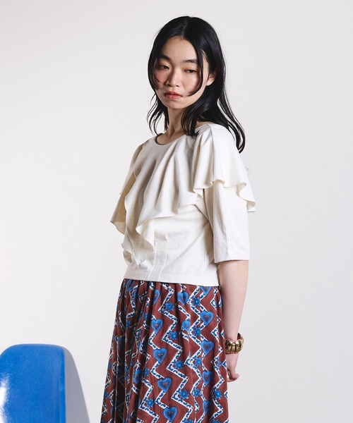 ROSE BUD(ローズバッド)の「mici/RAFFLE LACE UP TOP(Tシャツ/カットソー・レディース・オフホワイト/ブラック・ONE SIZE)」の6枚目の写真