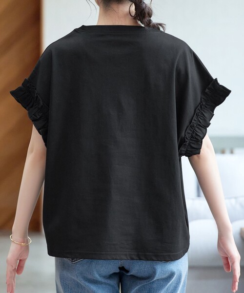 Tiaclasse（ティアクラッセ）の「ギャザースリーブカットソー（Tシャツ/カットソー・レディース・ブラック/オフホワイト・XXL/XL）」の12枚目の写真