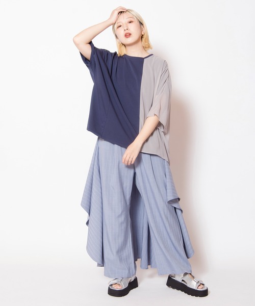 OSMOSIS(オズモーシス)の「切替アシンメトリーTシャツ(Tシャツ/カットソー・レディース・ネイビー/ブラック/アイボリー・ONE SIZE)」の15枚目の写真