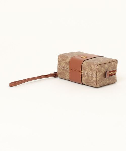 COACH（コーチ）の「エッセンシャル ミニ コスメティック ポーチ・シグネチャー キャンバス（ポーチ・レディース・ベージュ系その他・ONE）」の3枚目の写真