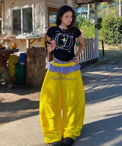 AsheKsha（アシクシャ）の「スウィートクールガール風パッチワークワイドパンツ（その他パンツ・レディース・ブルー/ピンク/イエロー・F）」の16枚目の写真