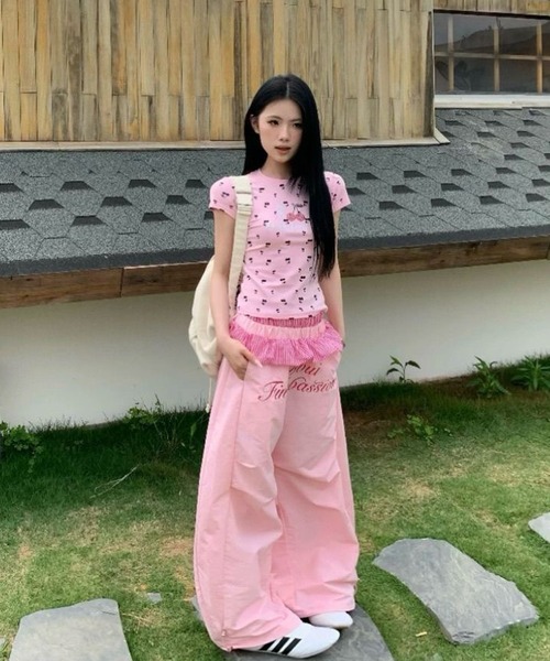 AsheKsha（アシクシャ）の「スウィートクールガール風パッチワークワイドパンツ（その他パンツ・レディース・ブルー/ピンク/イエロー・F）」の6枚目の写真