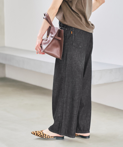 Spick & Span(スピックアンドスパン)の「5 1/2 DEEP RISELOOSE DENIM(デニムパンツ・レディース・ネイビー/ブラック・28/27/26)」の7枚目の写真