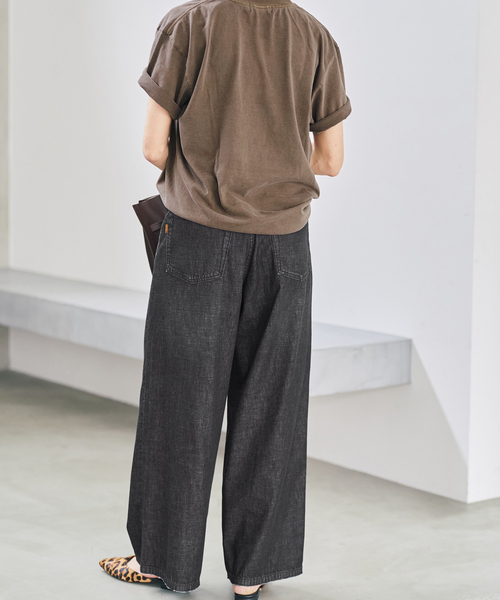 Spick & Span(スピックアンドスパン)の「5 1/2 DEEP RISELOOSE DENIM(デニムパンツ・レディース・ネイビー/ブラック・28/27/26)」の10枚目の写真