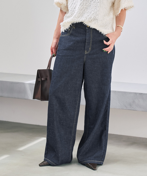 Spick & Span(スピックアンドスパン)の「5 1/2 DEEP RISELOOSE DENIM(デニムパンツ・レディース・ネイビー/ブラック・28/27/26)」の12枚目の写真
