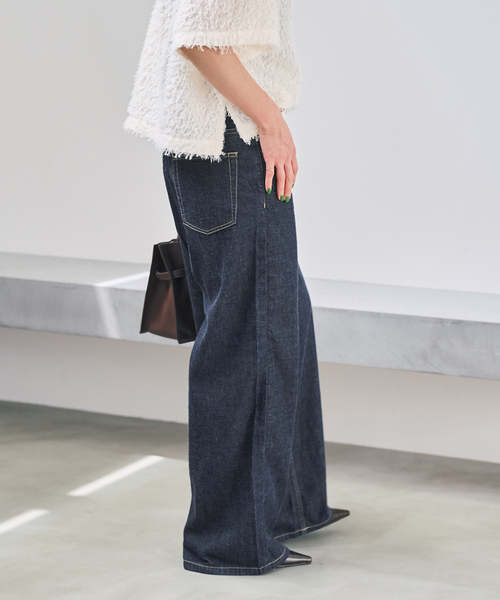 Spick & Span(スピックアンドスパン)の「5 1/2 DEEP RISELOOSE DENIM(デニムパンツ・レディース・ネイビー/ブラック・28/27/26)」の13枚目の写真