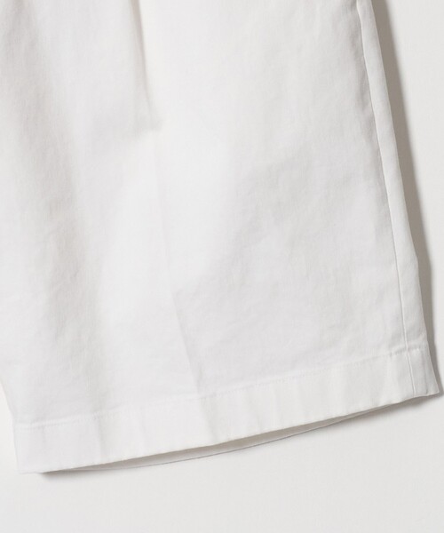 UNITED ARROWS(ユナイテッドアローズ)の「ツイル ベーシック 1プリーツ ショーツ(その他パンツ・メンズ・ホワイト・M/XL/L/S)」の12枚目の写真
